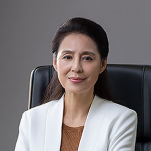王雪雁近照